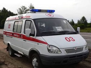 В центре Ростова маршрутка врезалась в авто, пострадали девять человек
