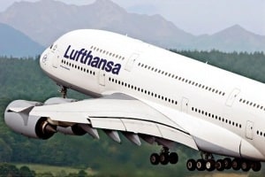 Lufthansa из-за убытков уволит 3500 сотрудников