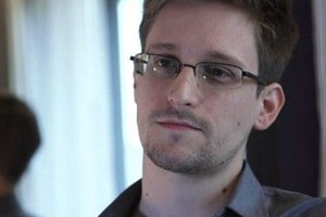 Сноуден находится в руках Москвы?